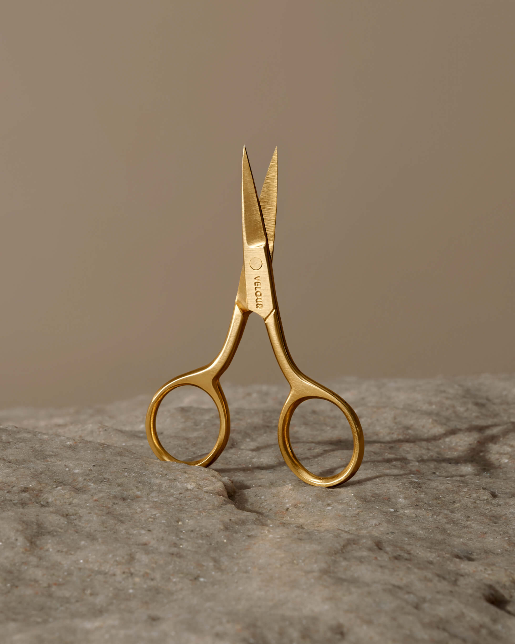 Velour Beauty Lash Scissors